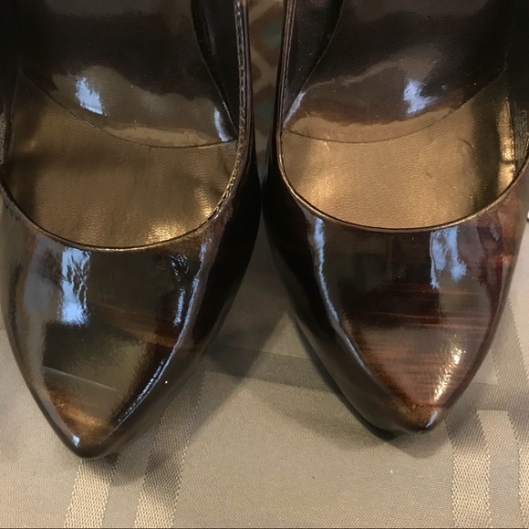 Like New-  Jessica Simpson brown stilettos - Picture 4 of 10